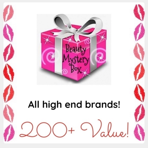 NEW Makeup Cosmetics Beauty Mystery Box - Picture 1 of 8